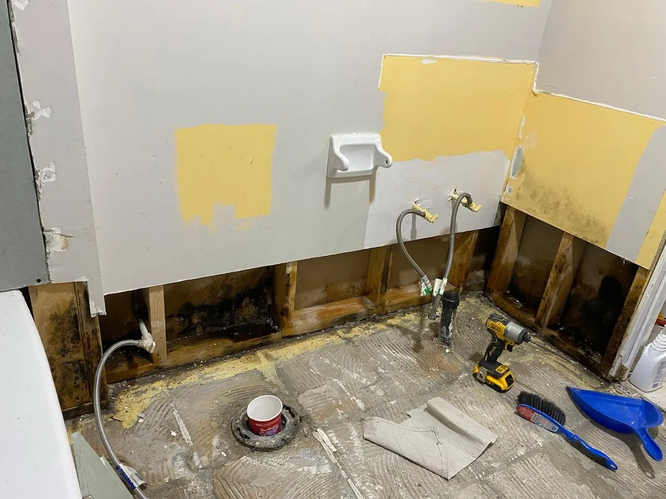 Home renovation and repair project 15 completed by Handymen GTA in the Greater Toronto Area